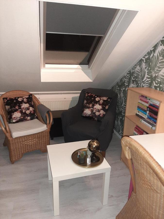 Ferienwohnung Hooibeemd Assen Exterior foto